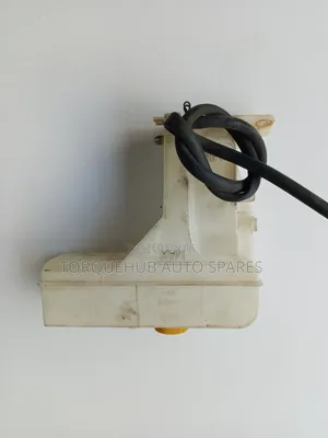 Nissan B15/ X-Trail T30 Coolant Bottle
