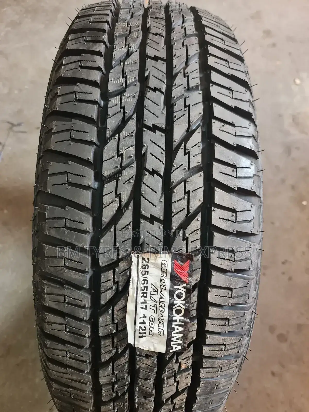 265 /65 R17 Yokohama Tyres (All Terrrain).