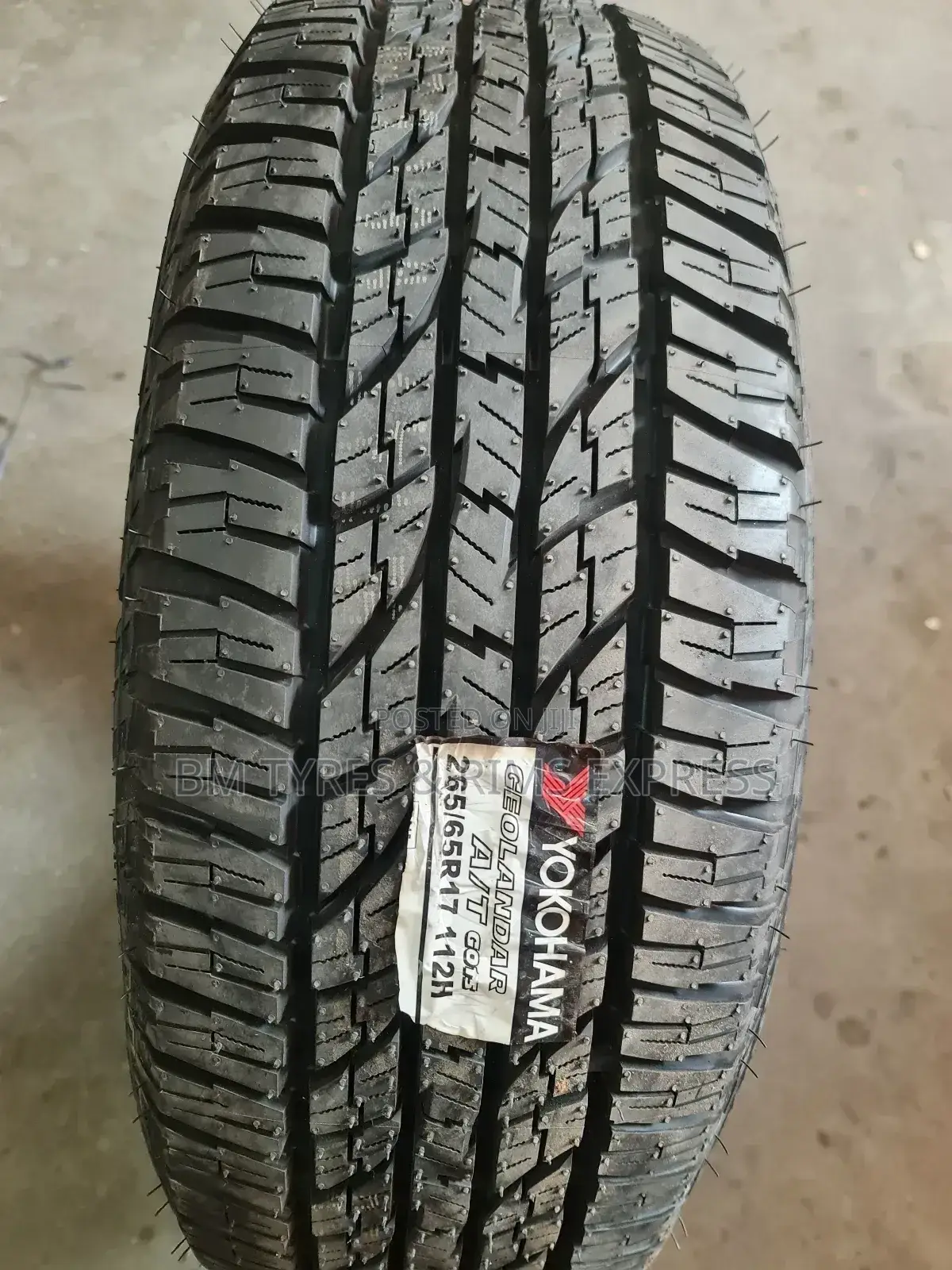 265 /65 R17 Yokohama Tyres (All Terrrain).