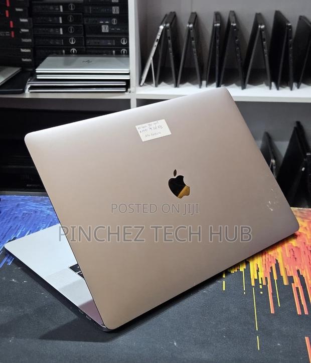 Laptop Apple MacBook Pro 2017 16GB Intel Core I7 SSD 512GB - thumbnail 4