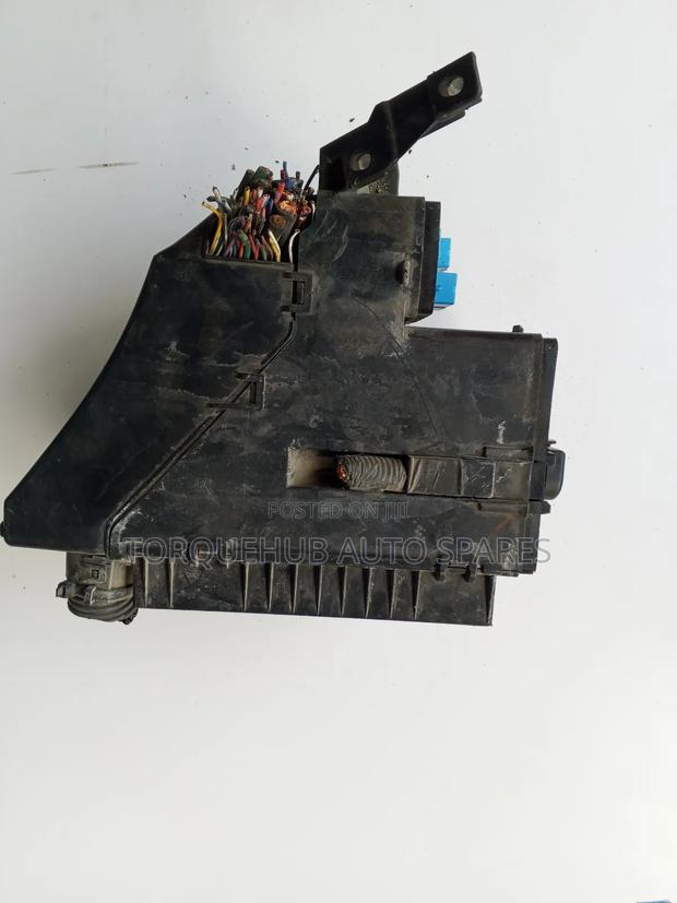 Toyota Harrier 2005 Fuse Box - thumbnail 2