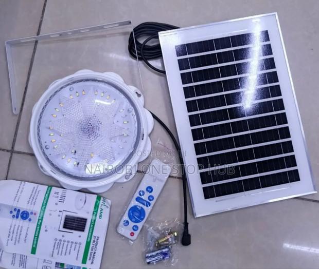 300w Solar Powered Outdoor Lamp
