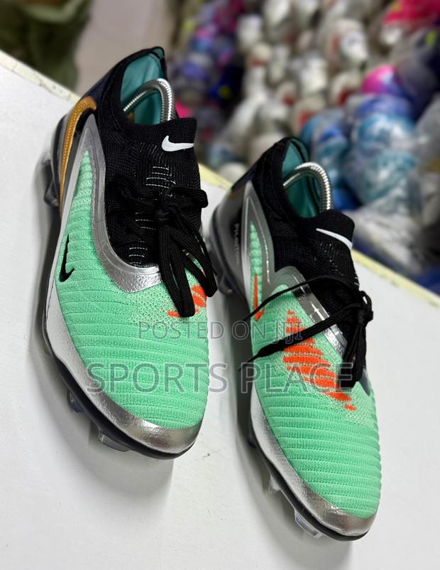 Phantom 6 Low Elite Adults Firm Ground Football Boots - thumbnail 2