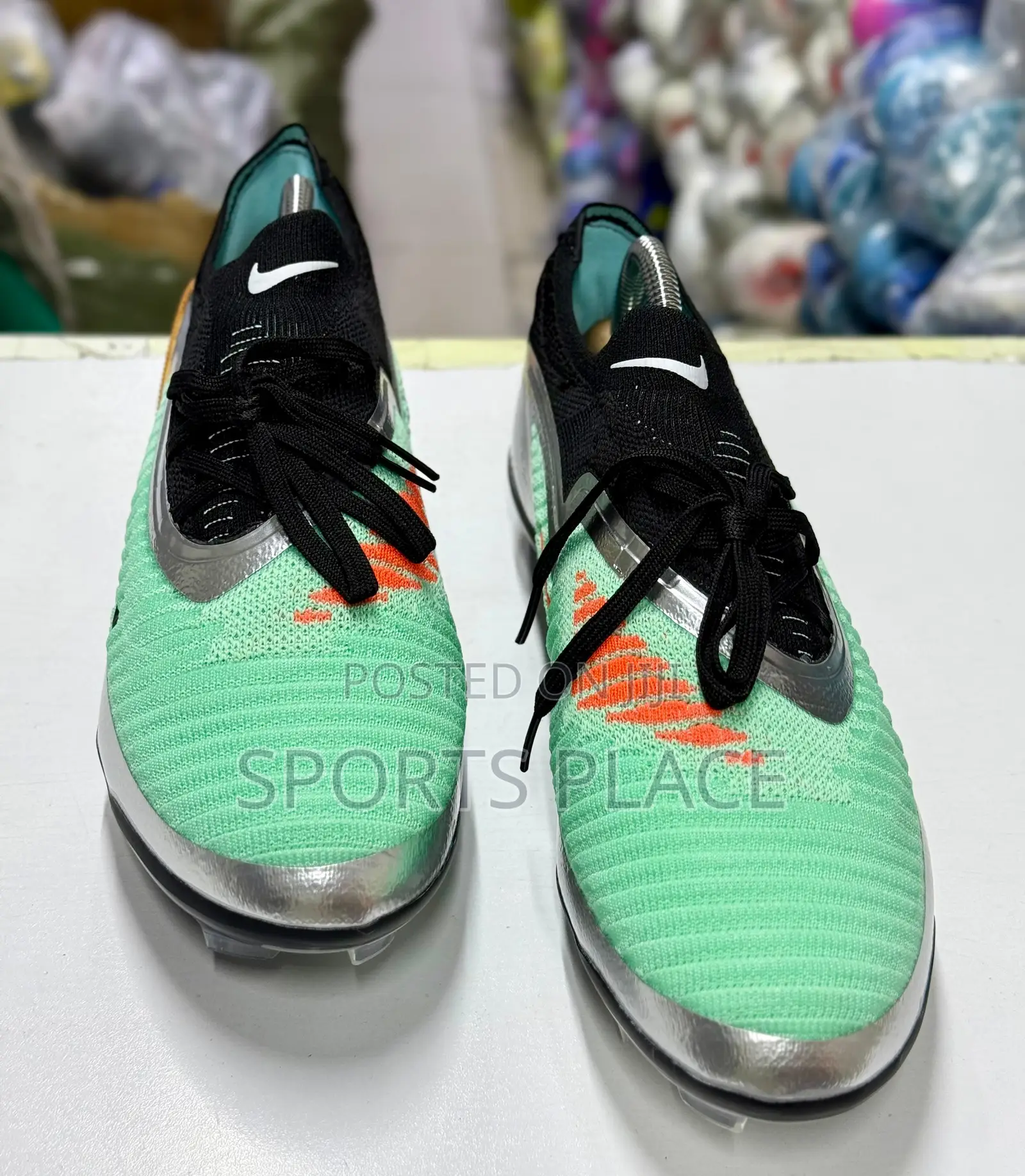 Phantom 6 Low Elite Adults Firm Ground Football Boots