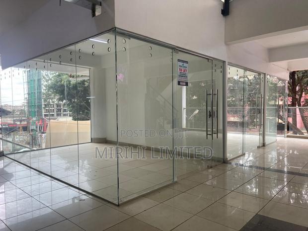 Modern/Spacious Shops to Let - thumbnail 5