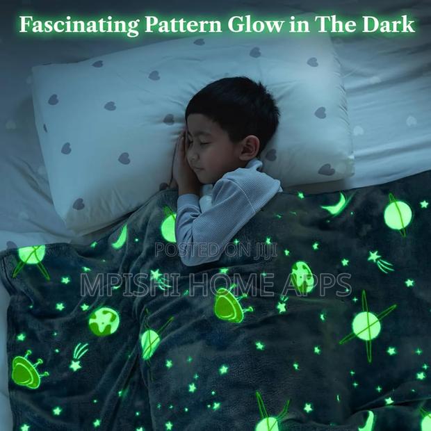 Magic Glow in the Dark Fleece Blanket