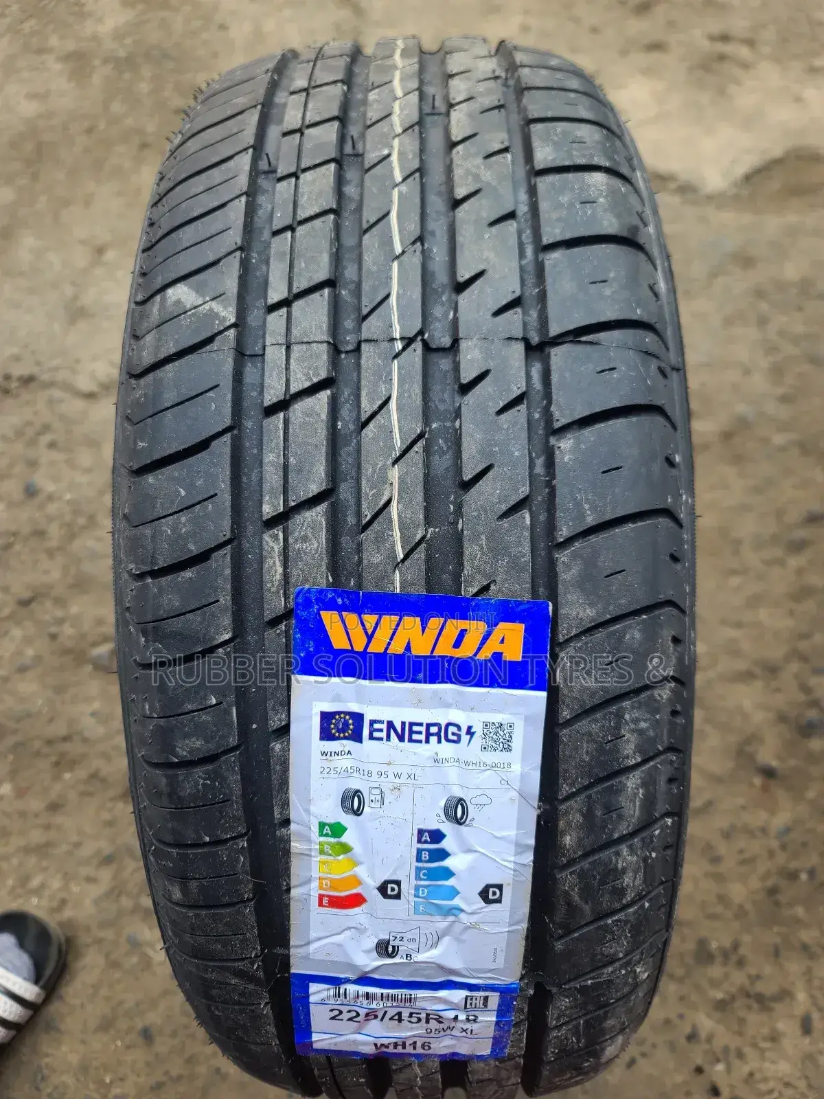 225/45r18 Winda Tires [China Technology ]