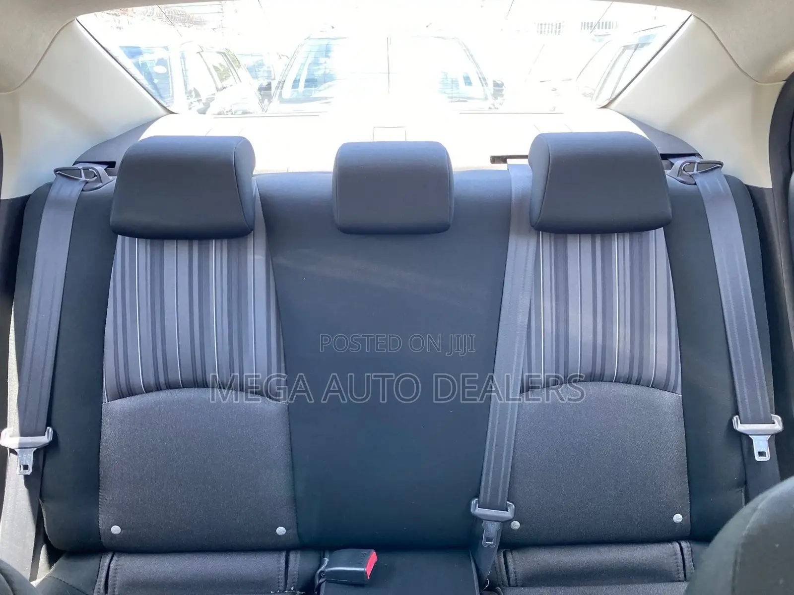 Mazda Axela 2018 White