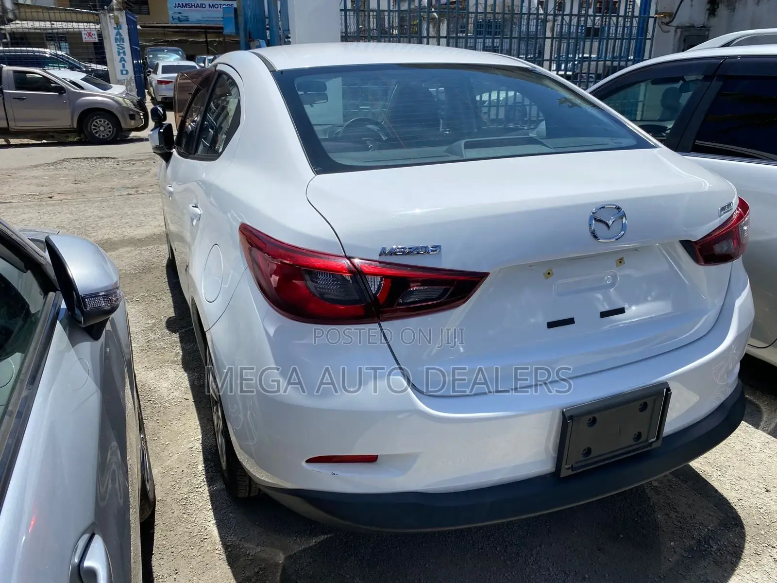 Mazda Axela 2018 White