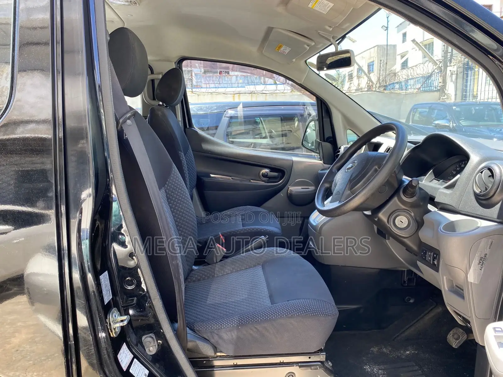 Nissan NV200 2018 Black