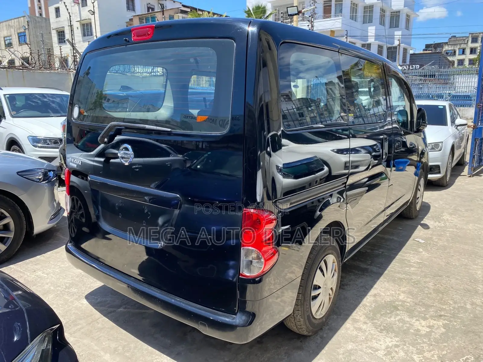 Nissan NV200 2018 Black