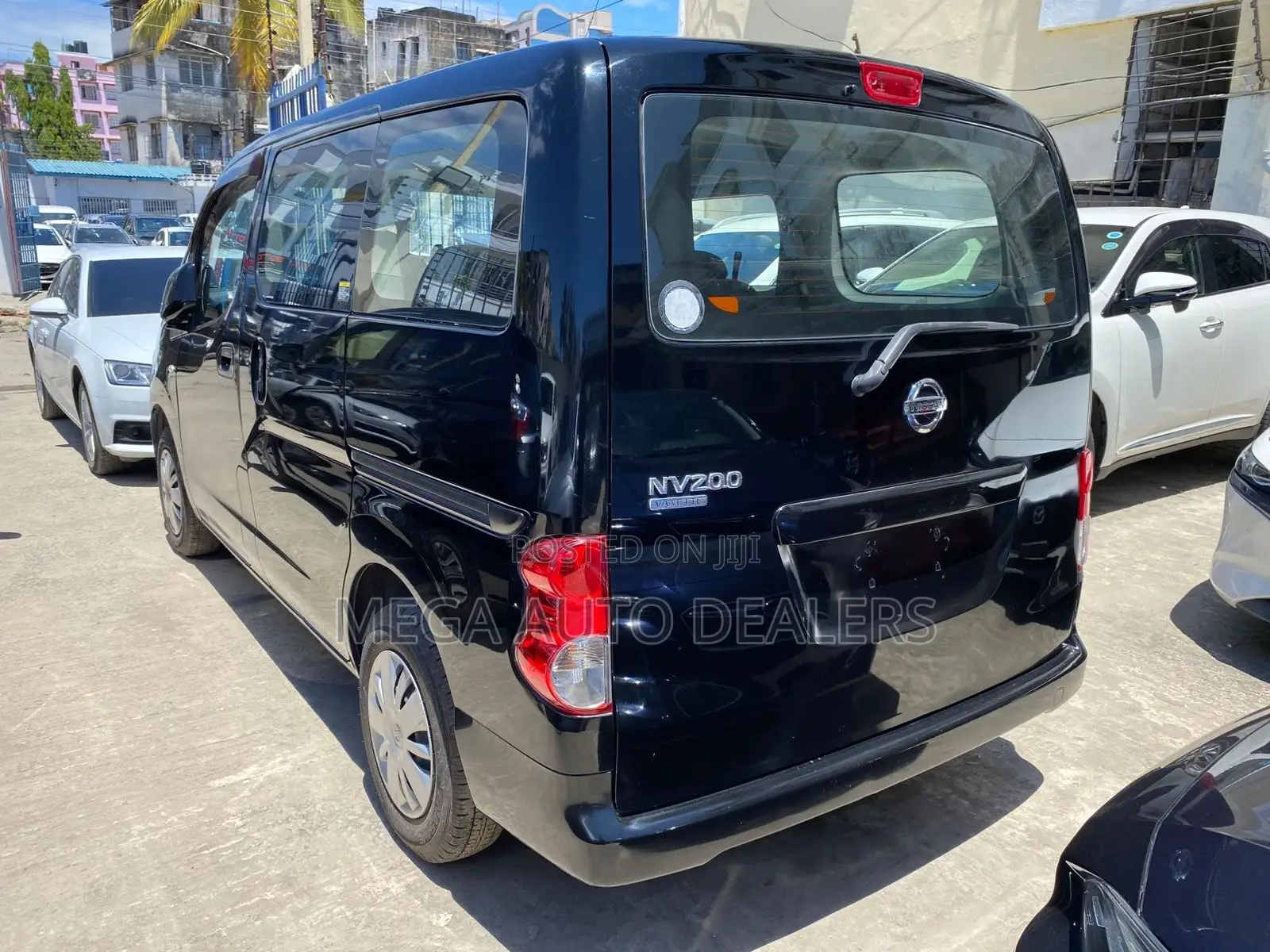 Nissan NV200 2018 Black