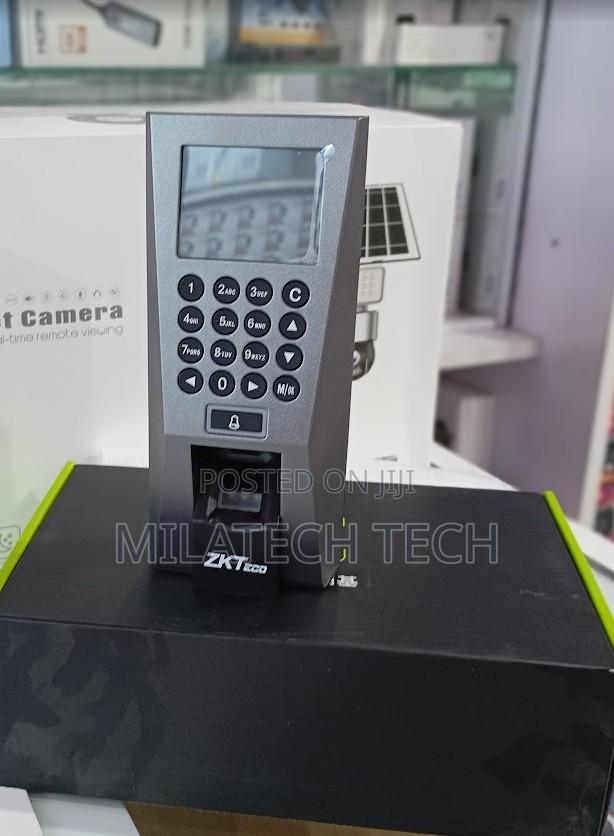 F18 Biometric Time Attendance - main view