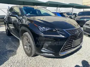 Lexus NX 300 FWD 2018 Black