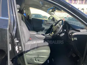Lexus NX 300 FWD 2018 Black