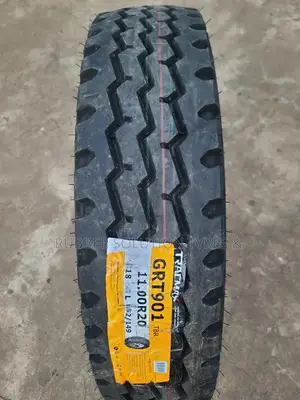 11.00r20 Tracmax Tires