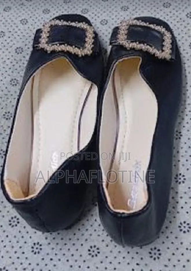 Sandiex Square Head Toe Women Shoe(Classic)