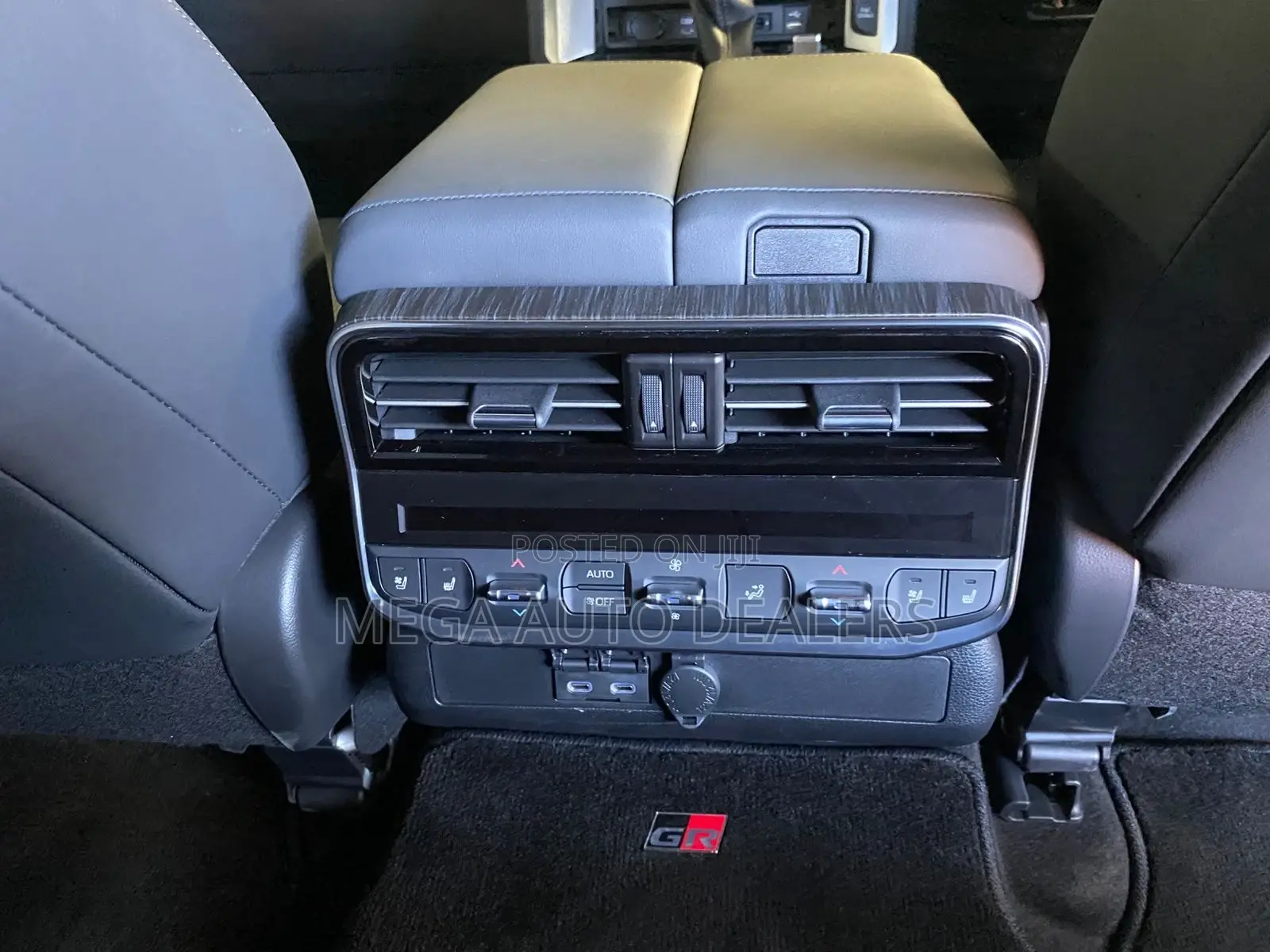 Toyota Land Cruiser 2021 Black