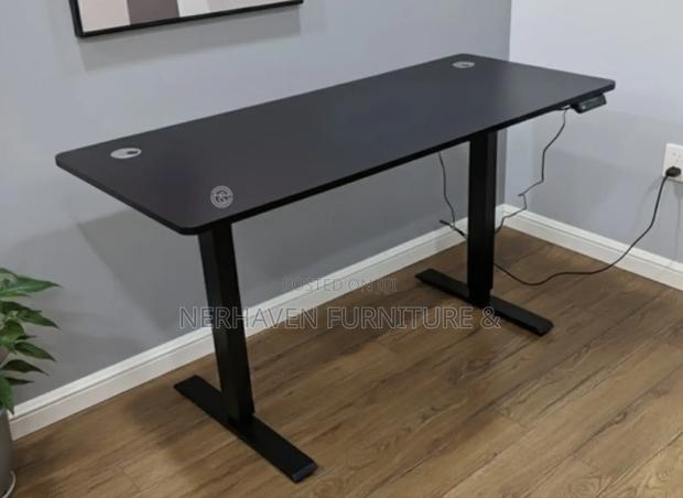 Rise Up Electric Standing Desk -- Nairobi