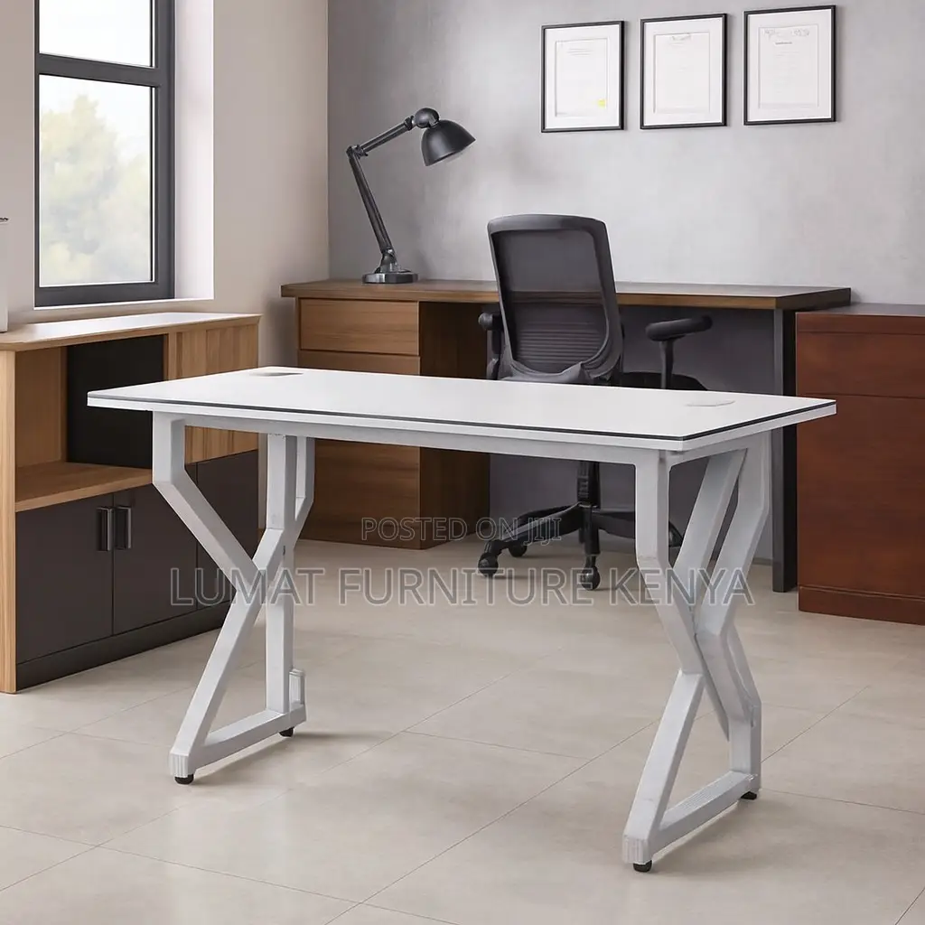 Compact Work Table