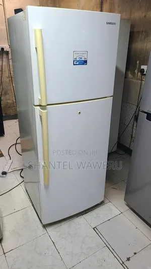 Working / Refrigerator in Good Condition
