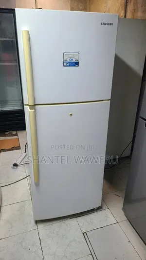 Working / Refrigerator in Good Condition
