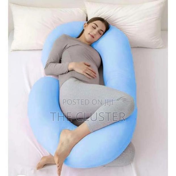 C Shape Pregnancy Pillow - main view