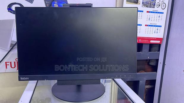 Desktop Computer Lenovo ThinkCentre 24 8GB Intel Core I5 SSD 256GB - main view