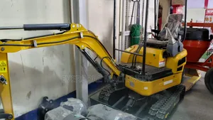 Commerial Powermac Diesel Crawler Excavator Machine.