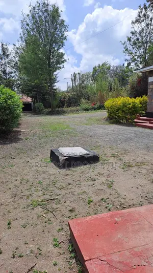 5bdrm Villa in Kerarapon for sale
