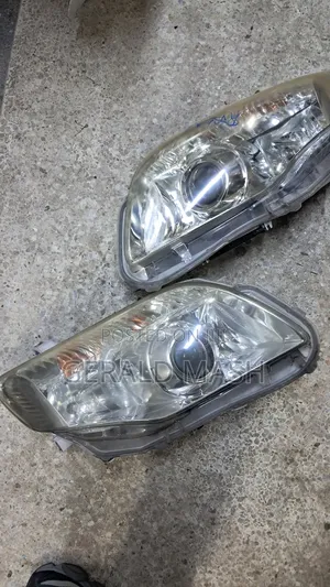 Toyota Fielder/Axio 2007 Headlight