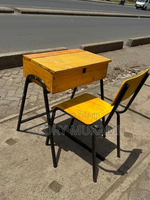 School Lockers And Chair Junior Secondary - main view
