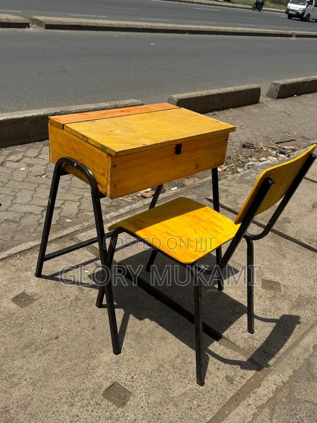 School Lockers And Chair Junior Secondary