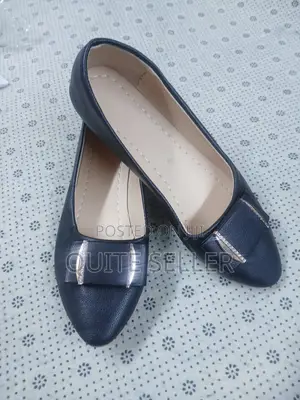 Best College Ladies Shoe Flat Bottom