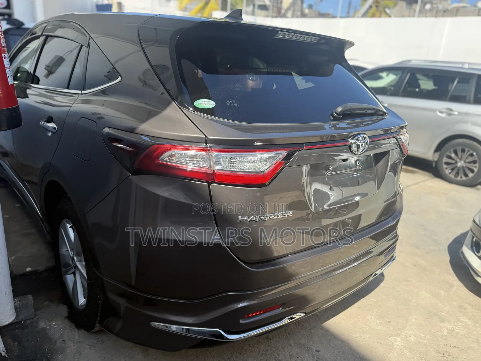 Toyota Harrier 2.0 Turbo 2018 Gray