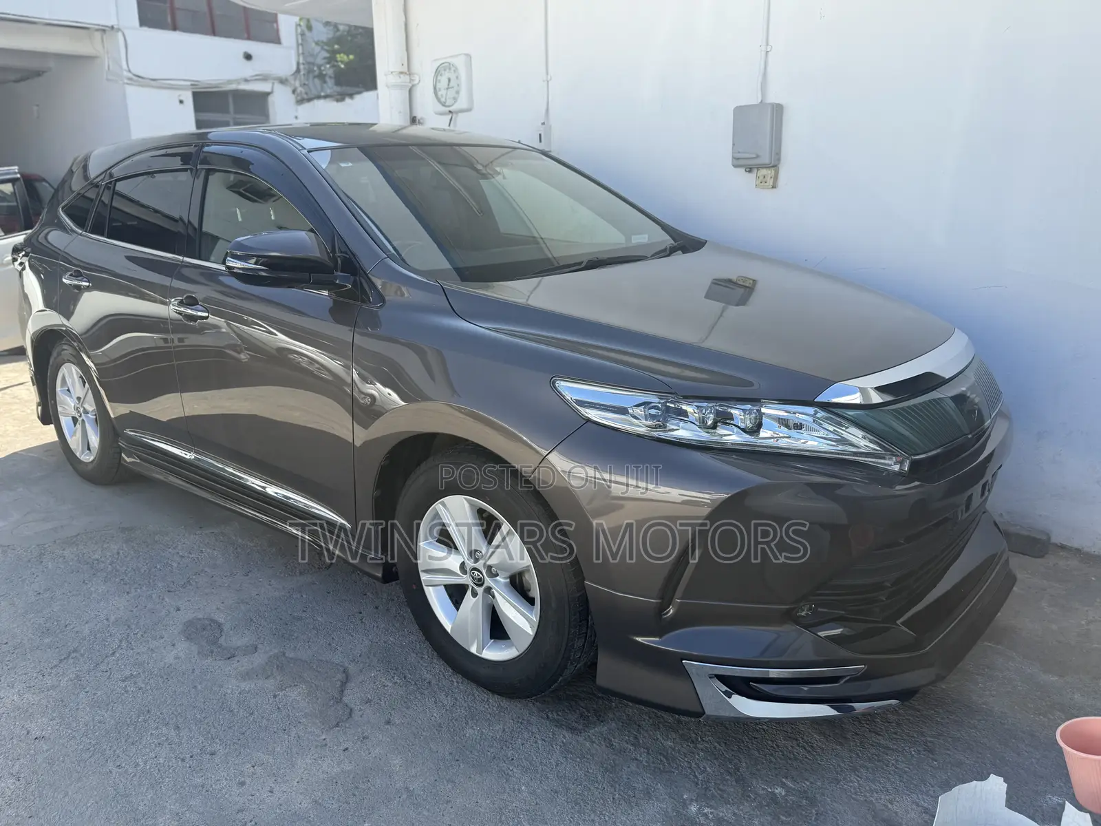 Toyota Harrier 2.0 Turbo 2018 Gray