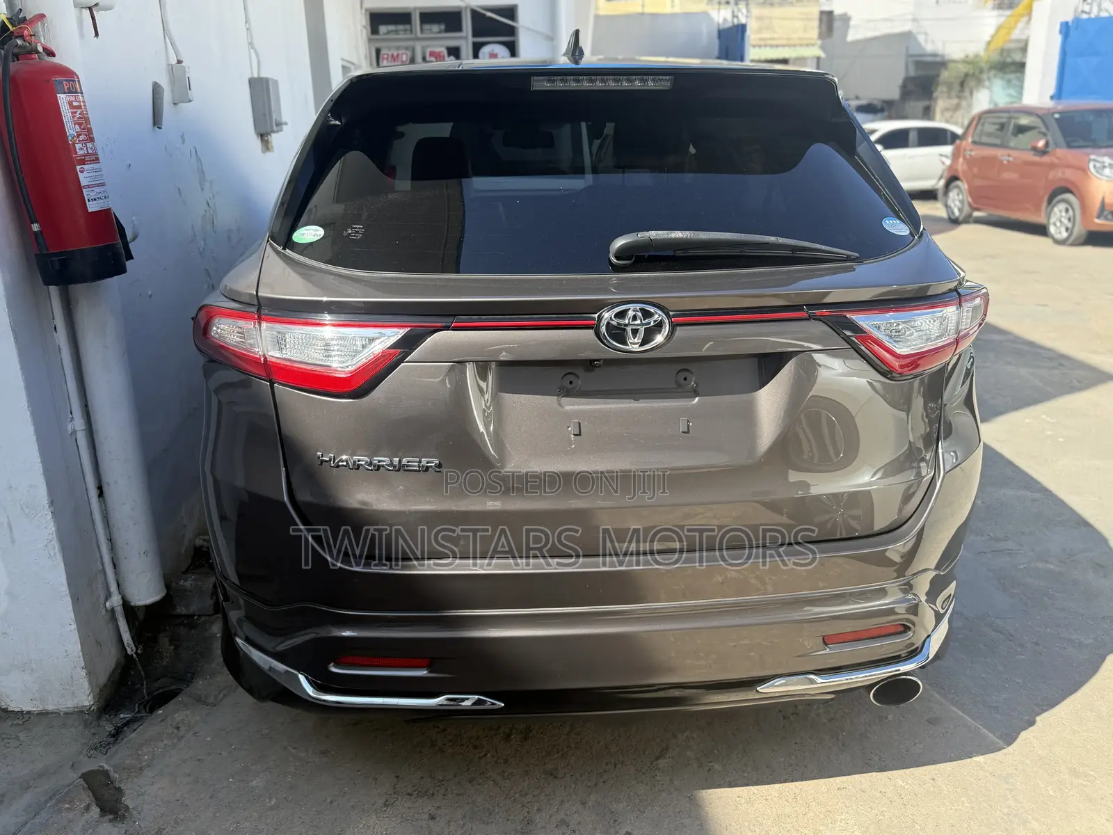 Toyota Harrier 2.0 Turbo 2018 Gray
