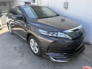Toyota Harrier 2.0 Turbo 2018 Gray