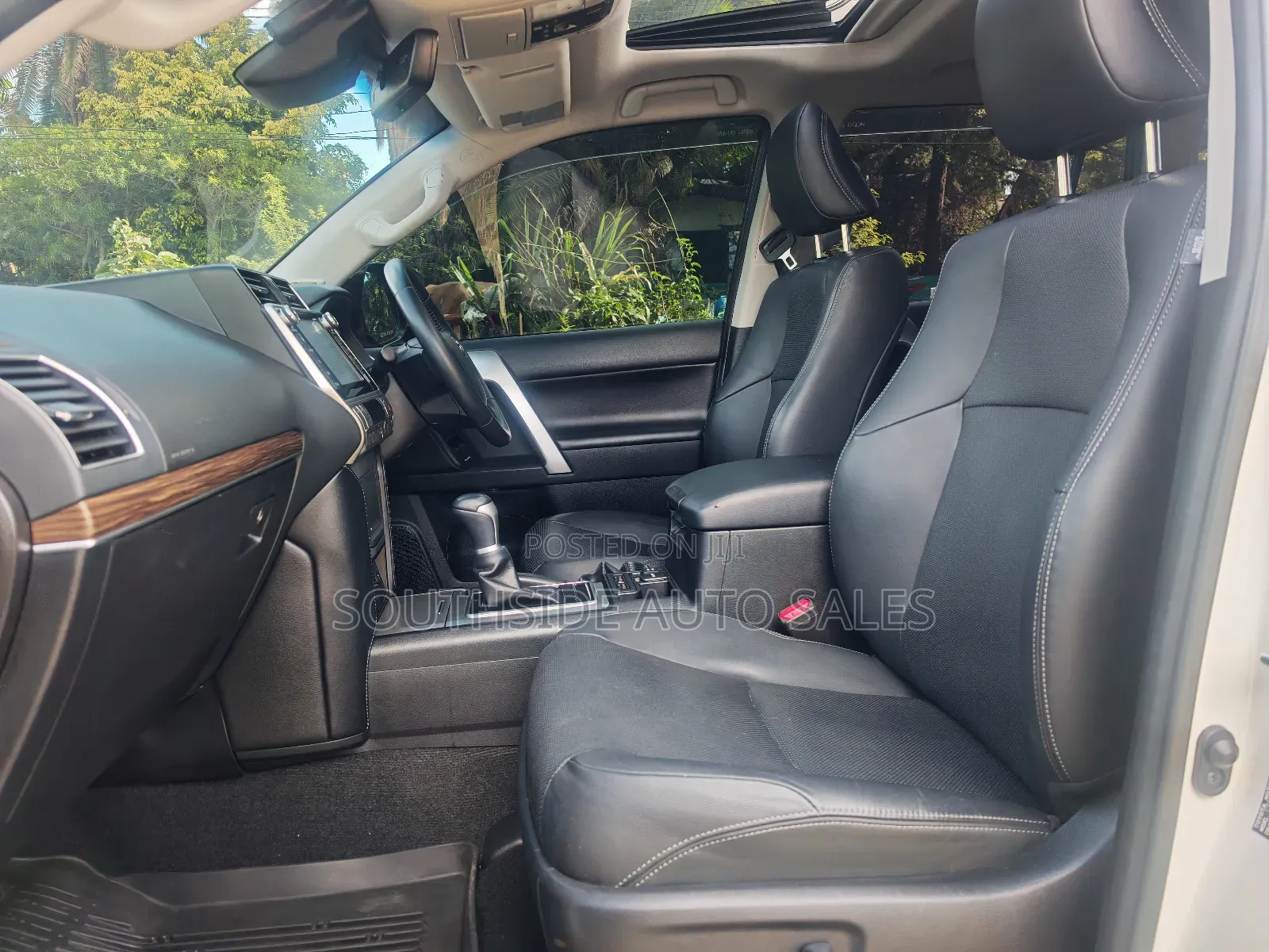 Toyota Land Cruiser Prado 2.7 2019 Pearl