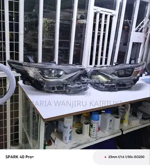 Toyota Auris Headlight Available