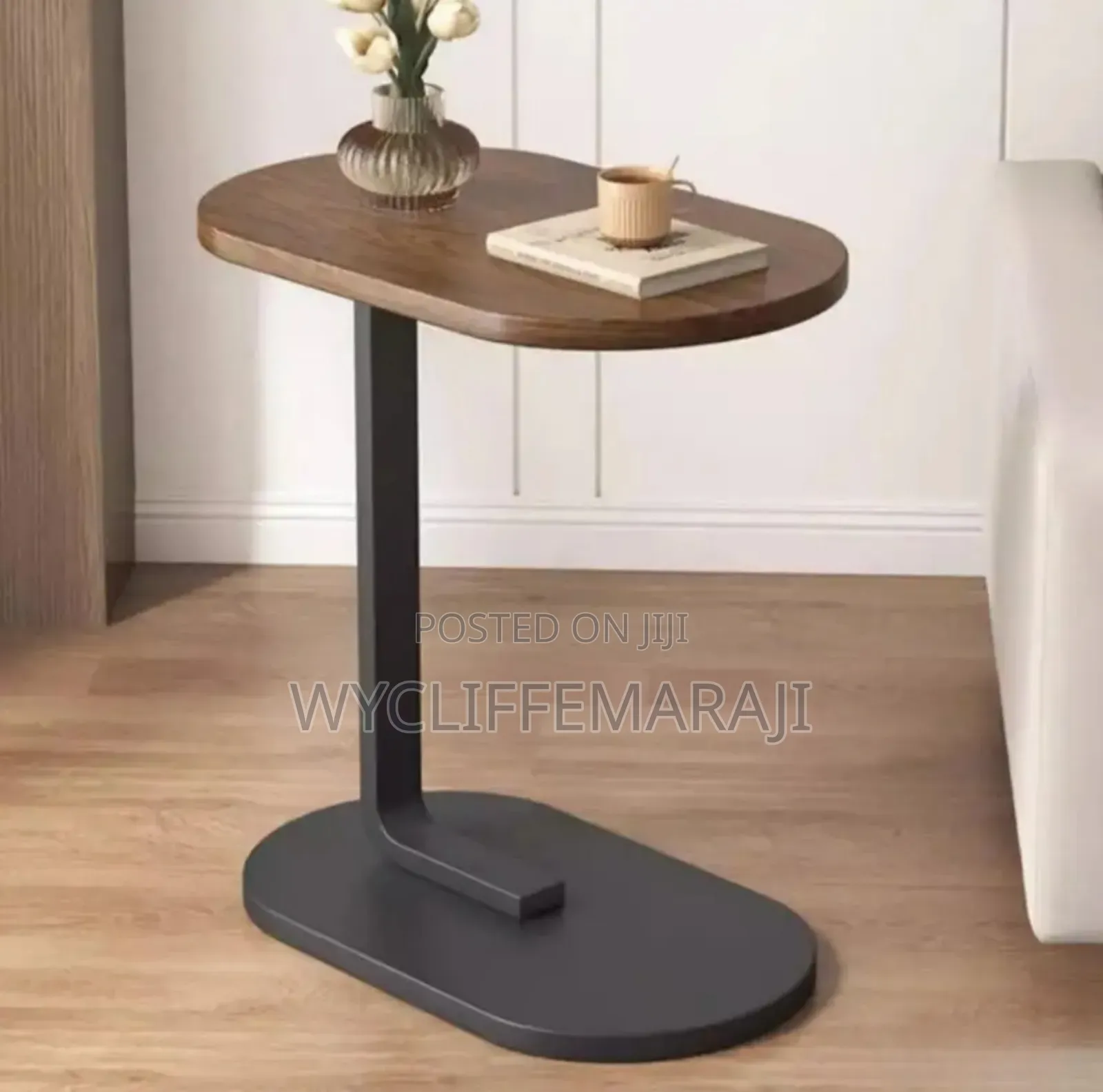Laptop/Breakfast Leisure Table