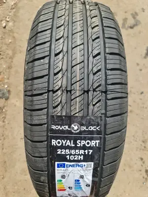 225 /65 R17 Royalblack (Highway)