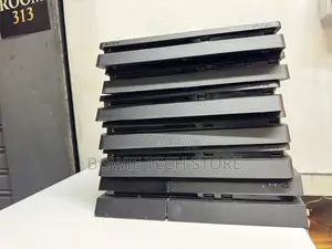 Ps4 Ex Uk Consoles Chipped With 8 Games (Fc26 Included )