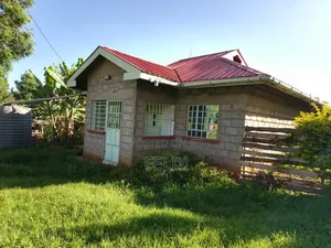 Karatina/ Ngandu 1 Acre With a House.