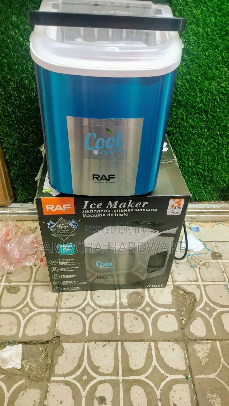 Ice Cube Maker