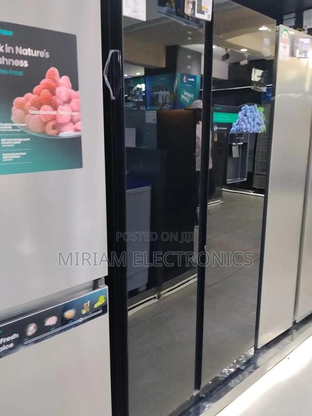 Hisense Fridge Ref558dr Black Mirror Glass Door With Water Dispenser - thumbnail 2