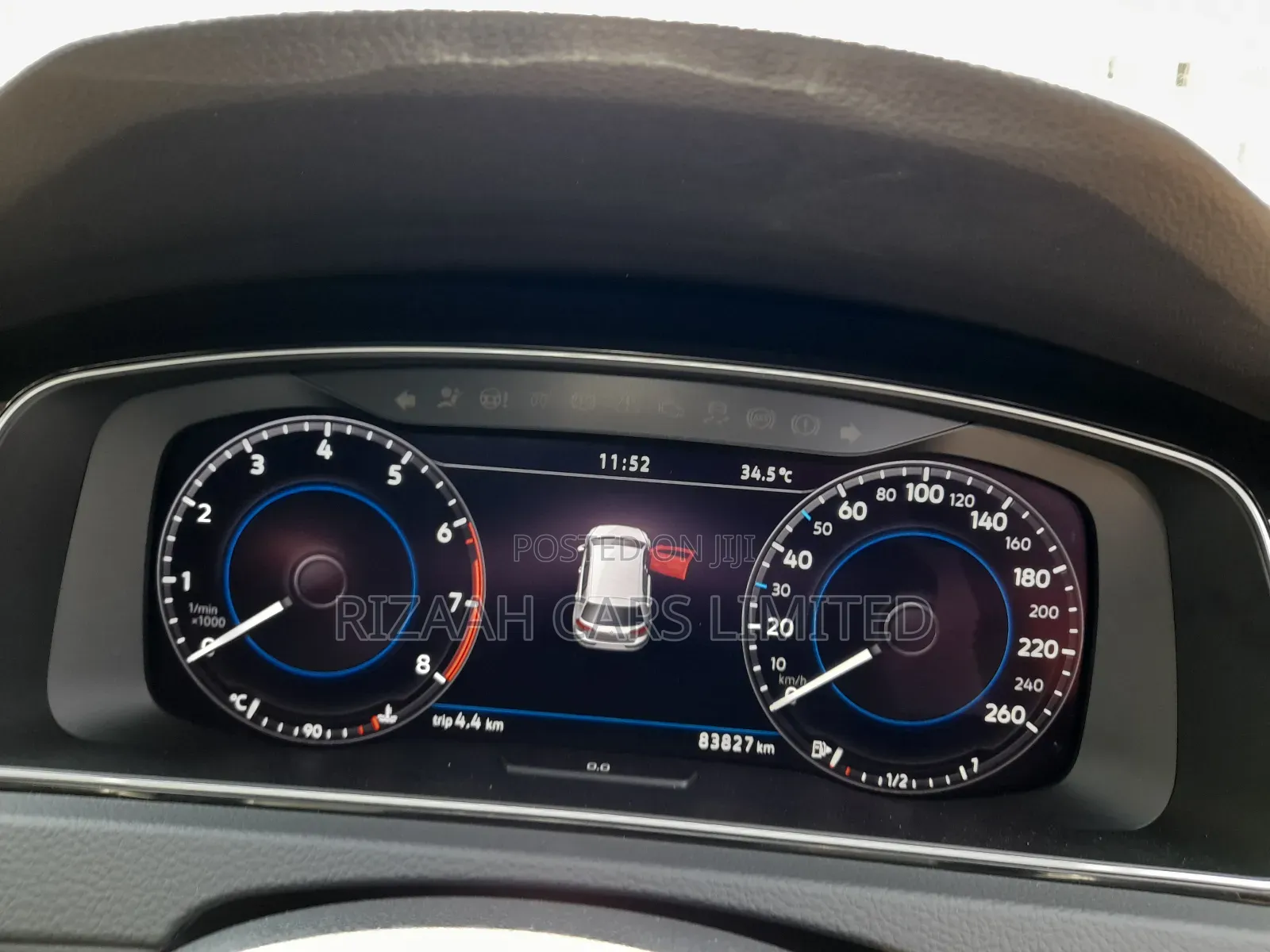 Volkswagen Golf 2018 Gold