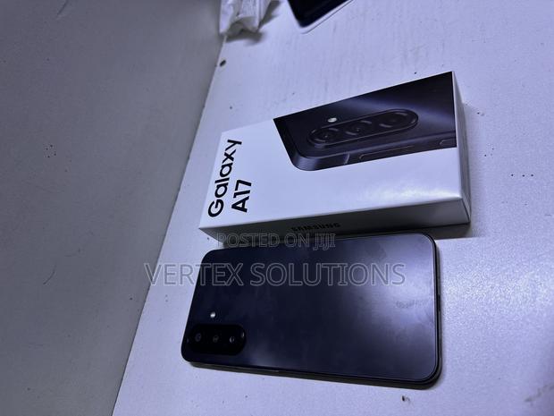 New Samsung Galaxy A17 128 GB Blue - thumbnail 3