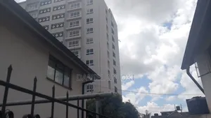 100 by 50 With 5 Bedrooms South C