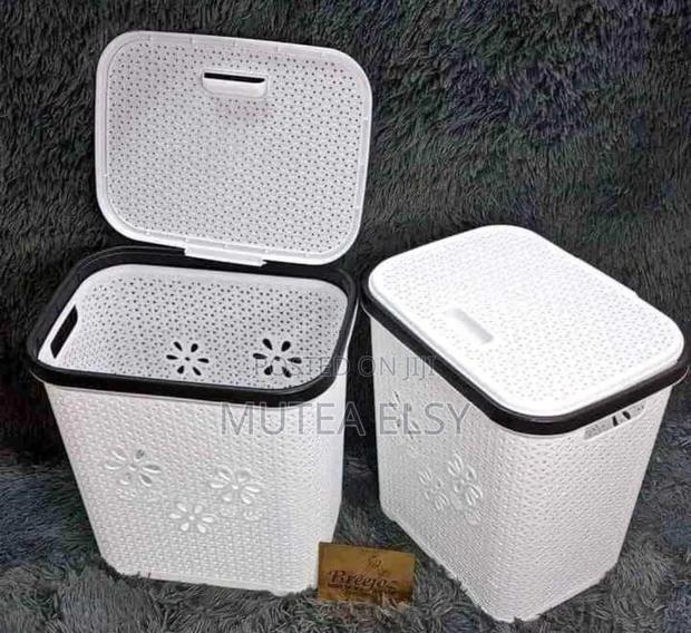 White Laundry Basket With a Lid - main view